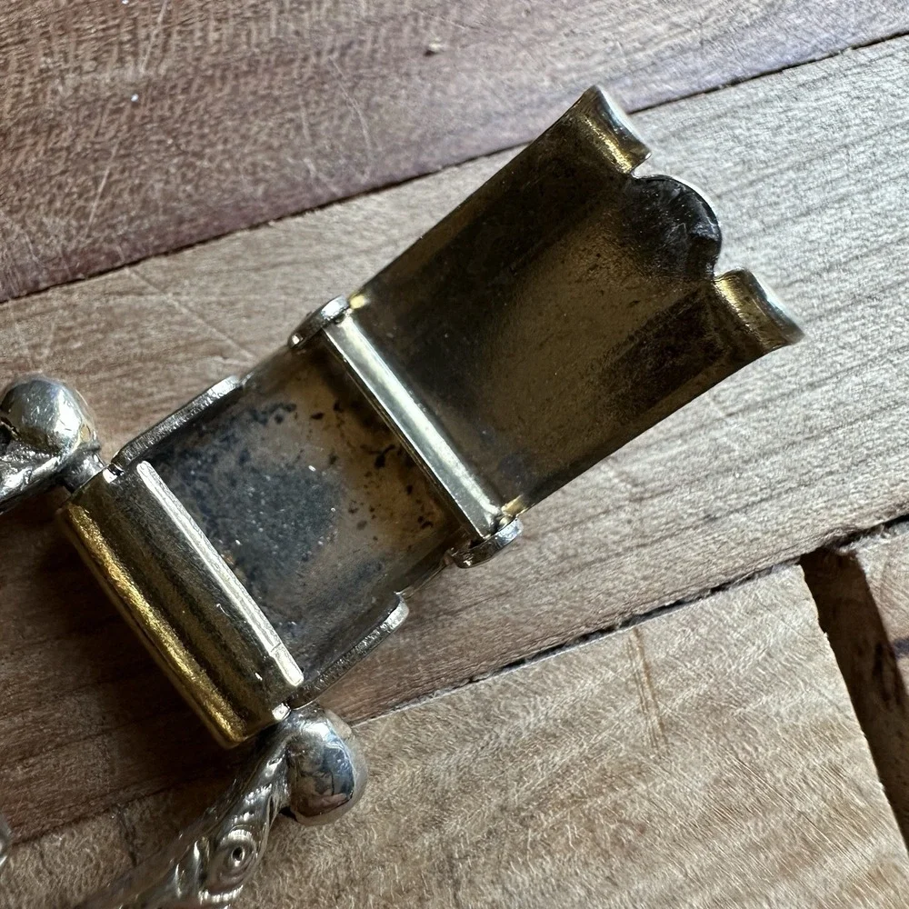 Vintag 1950's Confetti Bracelet 6.5 Inch w Clip Earrings Acrylic Gold Flake MOP